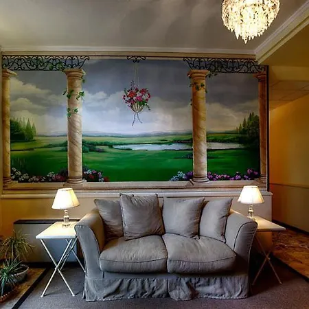 Отель Castello 3*