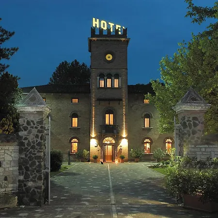 Castello Модена